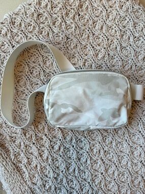 Neutral Camo Crossbody Belt Bag - Lightweight Everyday Carry
